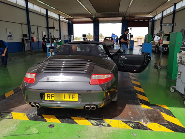 Porsche 911 Carrera 2 start import test Porsche 911 Carrera 2